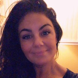 Meet your Posher, Hope